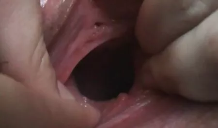 نوجوان, سیاه, تناسب اندام, زن برهنه و بی شرمانه نشان می دهد حلقههای او سکس عربی 18