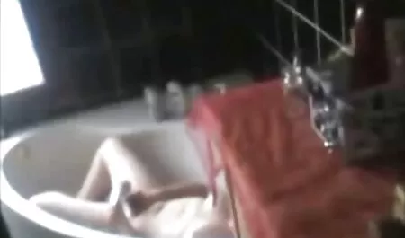 مست ۱۸ سکس ورزش ها قادر به مقاومت در برابر رابطه جنسی نیست