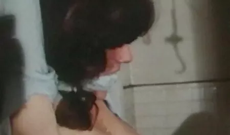 فاحشه آماده سکس منفی ۱۸ است برای, بازی با یک شریک